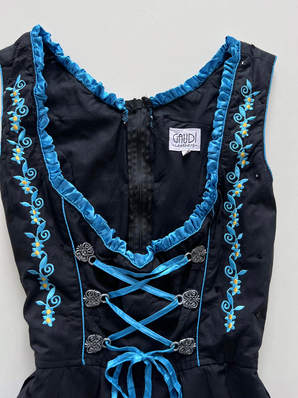 Gaudi Embroidered Dress-Bust 38