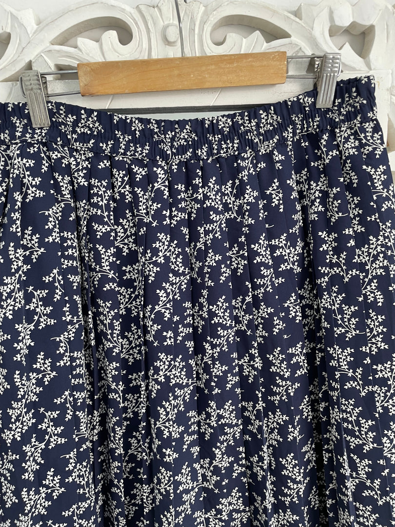 Skirt-Waist 34 to 36