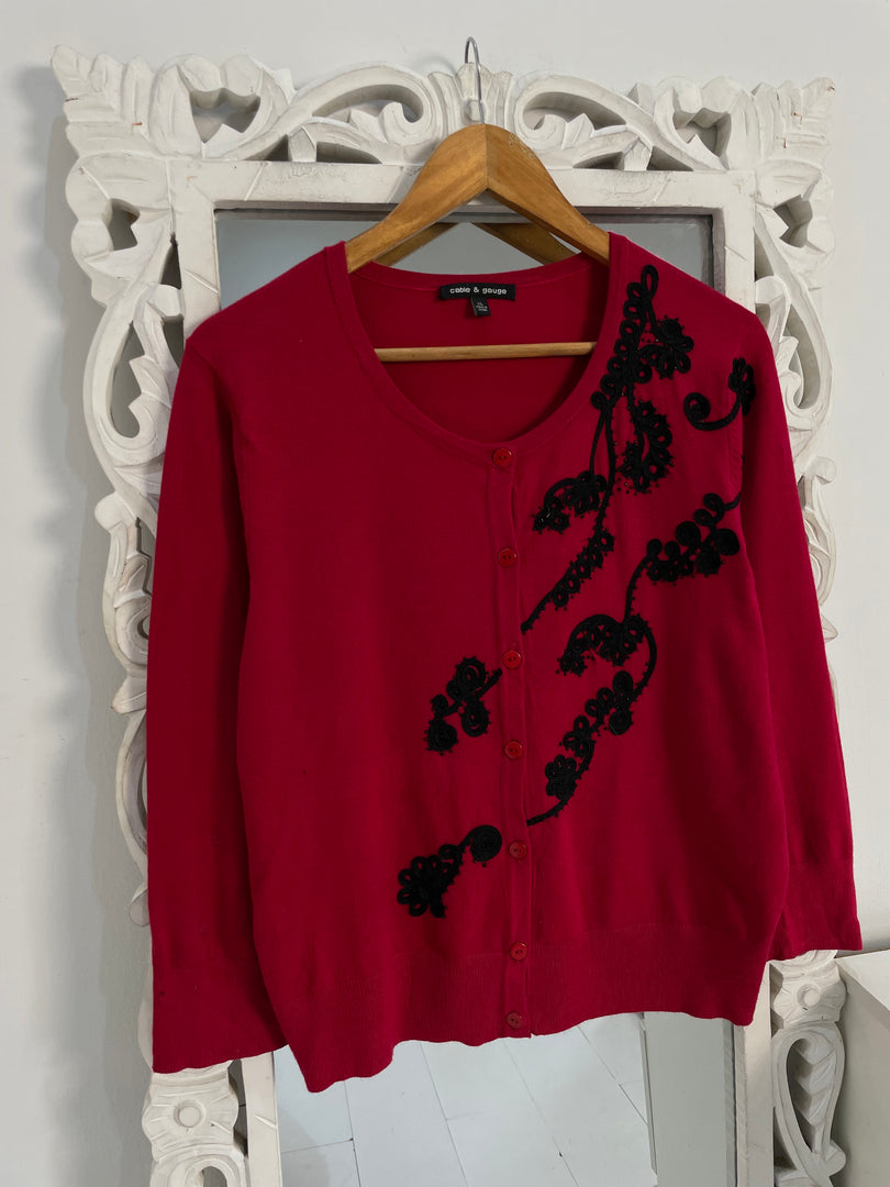 Cable & Gauge Embroidered Vintage Sweater-Bust 40