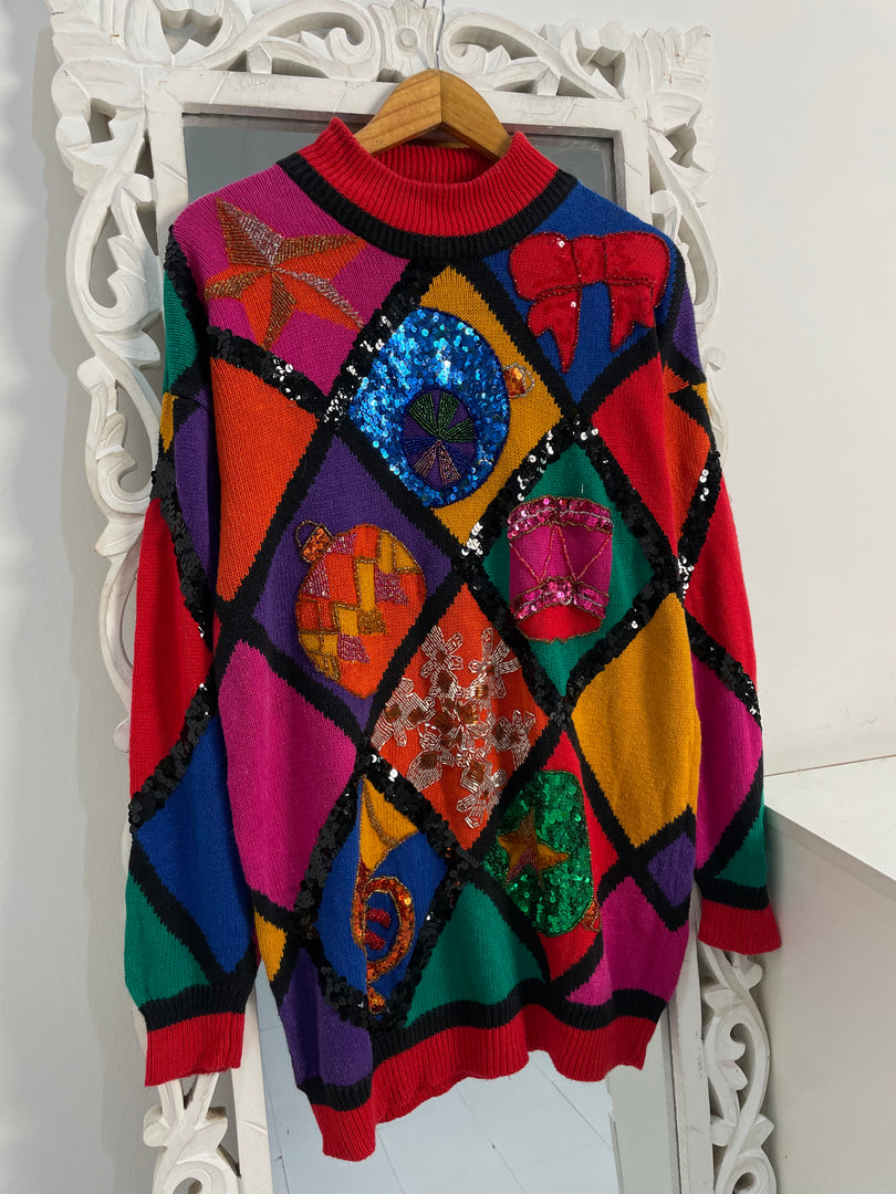 Embroidered Sweater-Bust 46