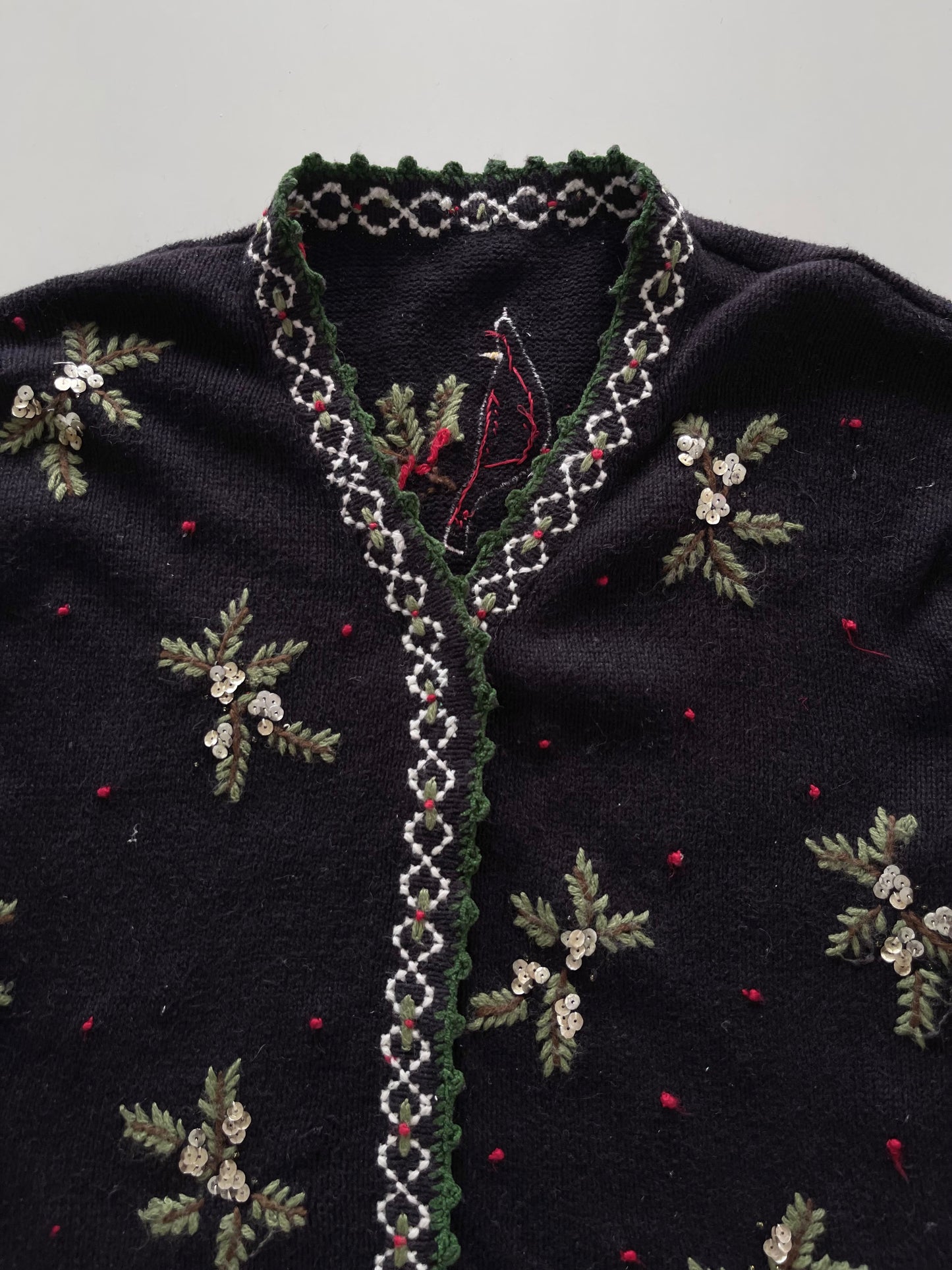 Embroidered Vintage Sweater-Bust 52