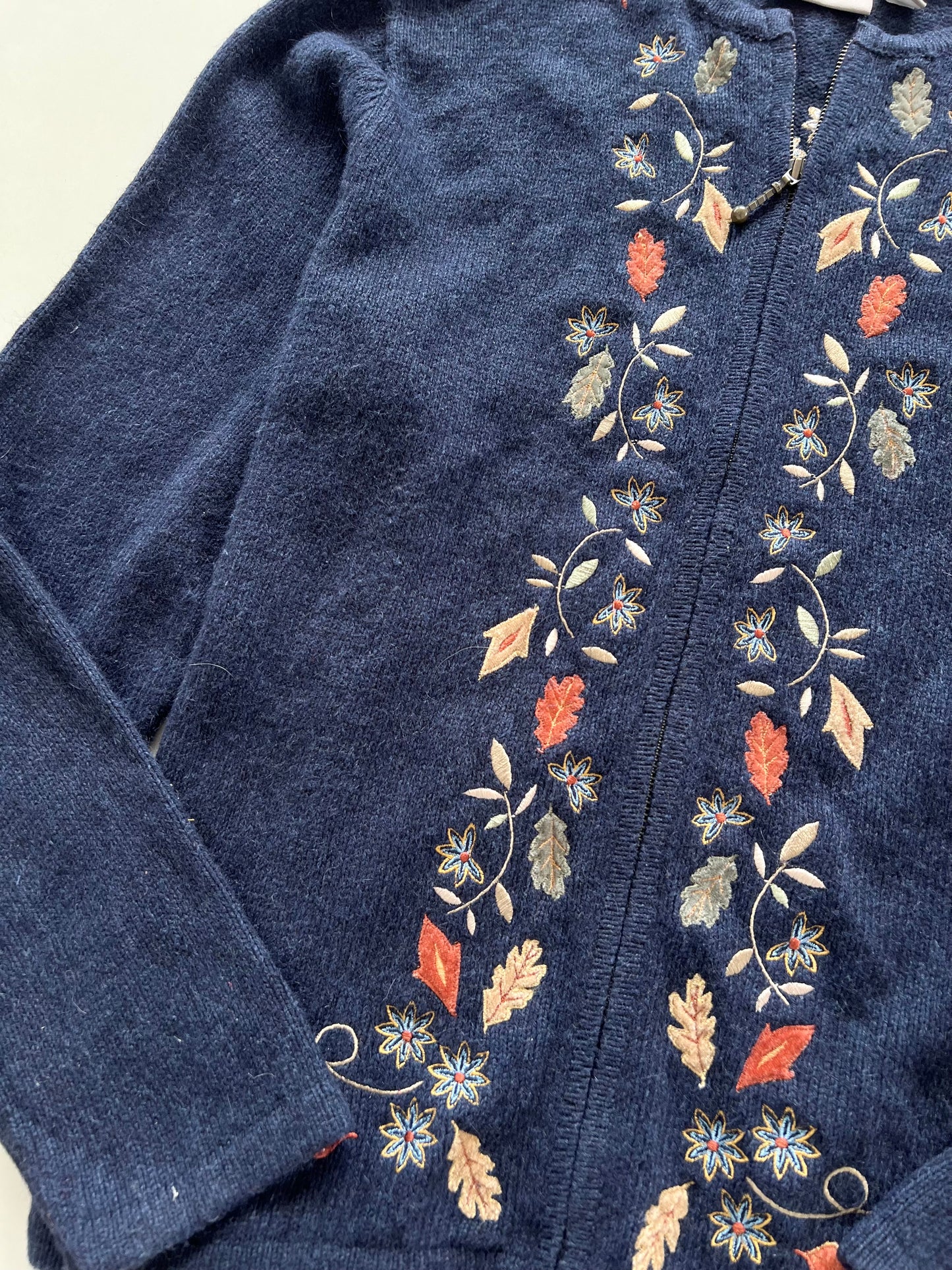 Croft & Barrow Embroidered Zipper-Bust 48