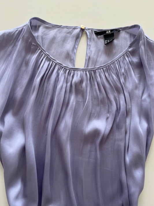 H&M Satin Top-Bust 44