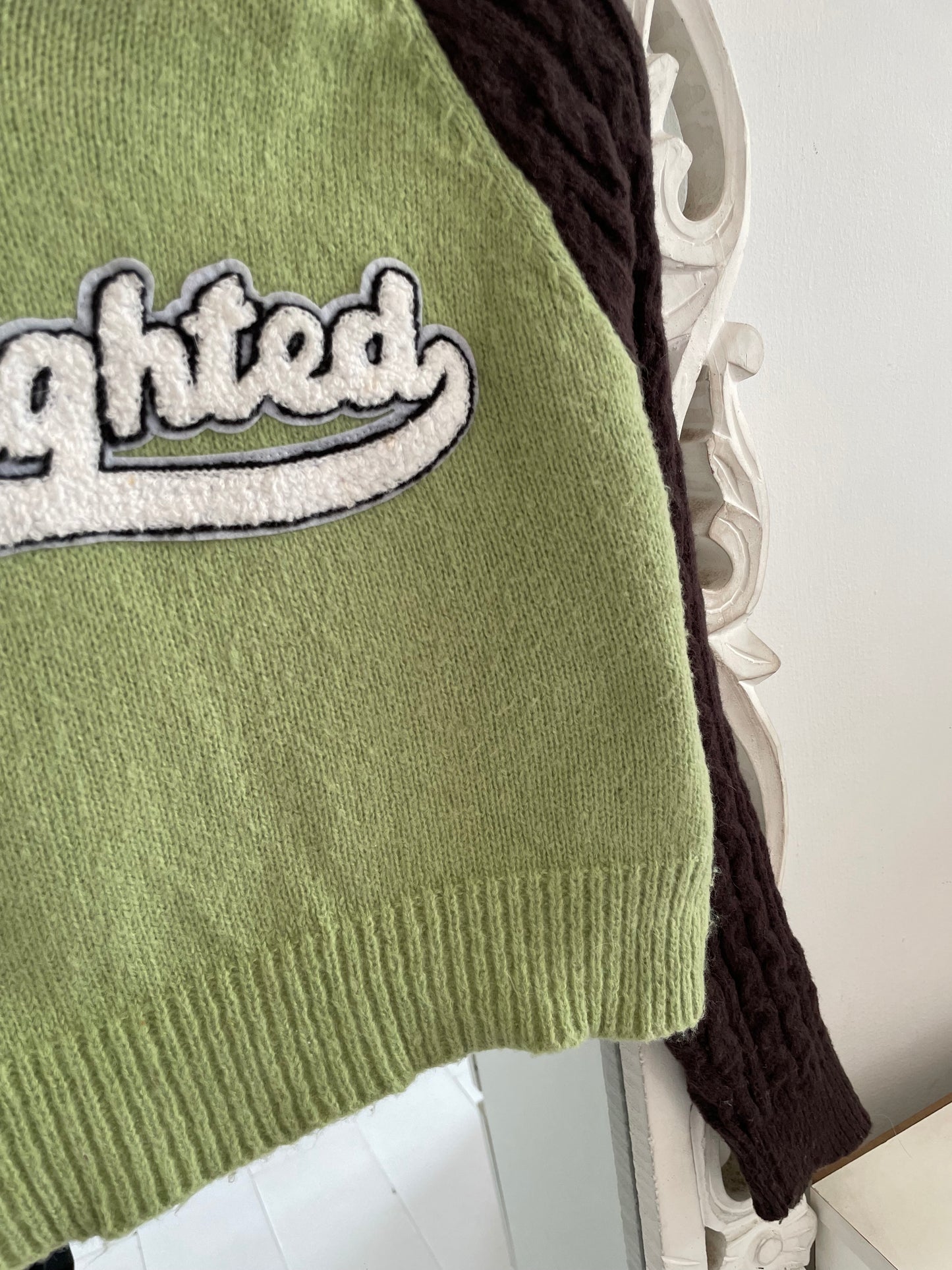 Chunky Soft Sweater-Chest 34