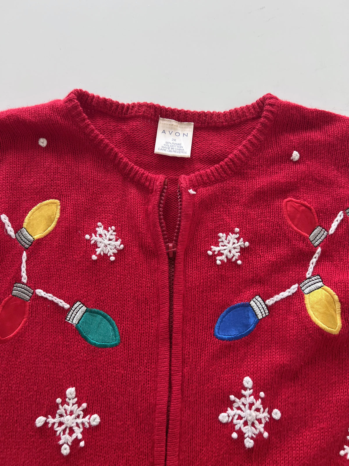 Avon Embroidered Christmas Sweater-Bust 50