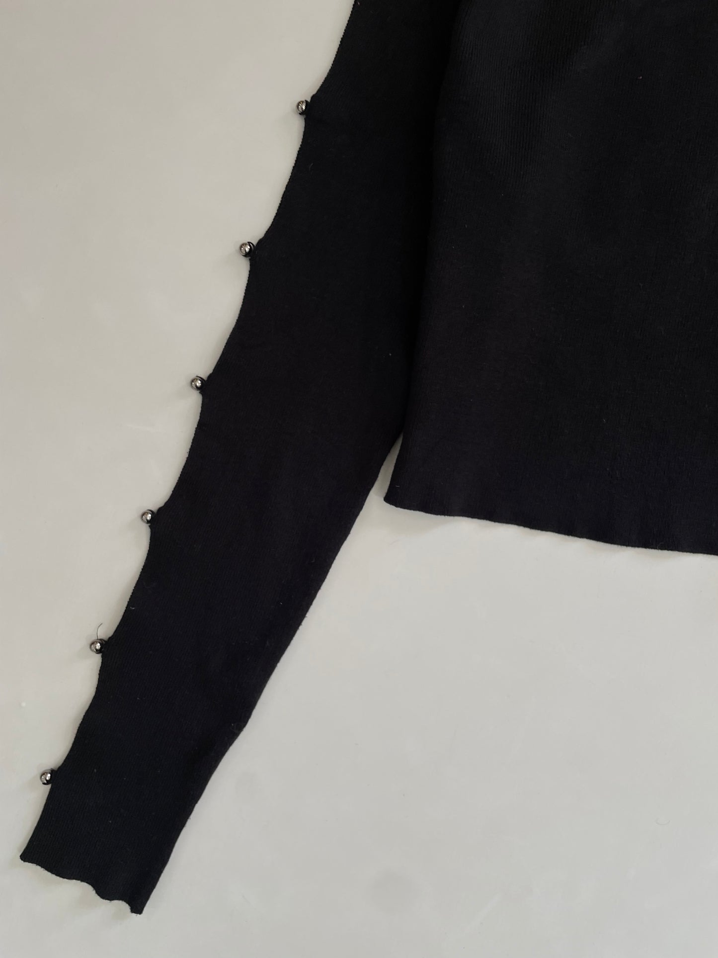 H&M Pre Winter Top-Bust 32 to 36