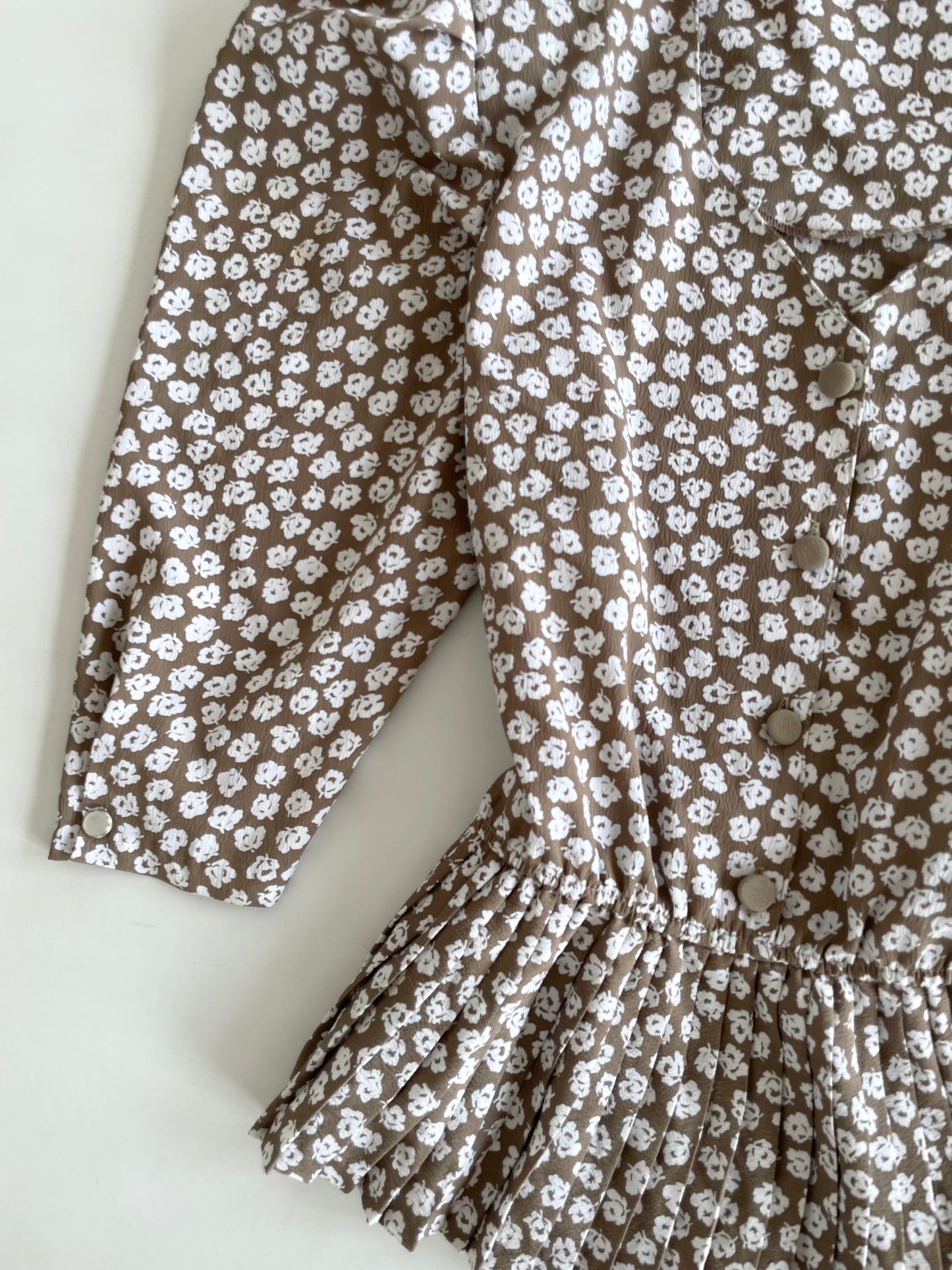 Dolina Top- Bust 40