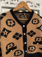 Load image into Gallery viewer, Chunky Pinterest Sweater-Bust 34