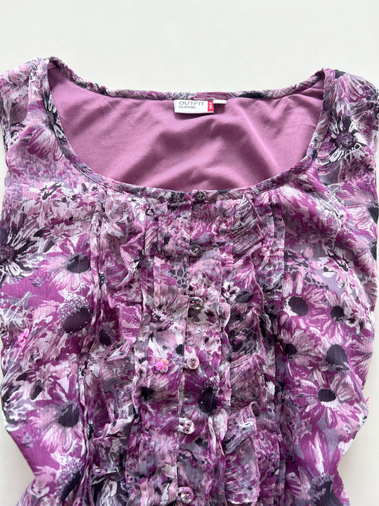 Outfit Classic Vintage Ruffle Top-Bust 42 to 44