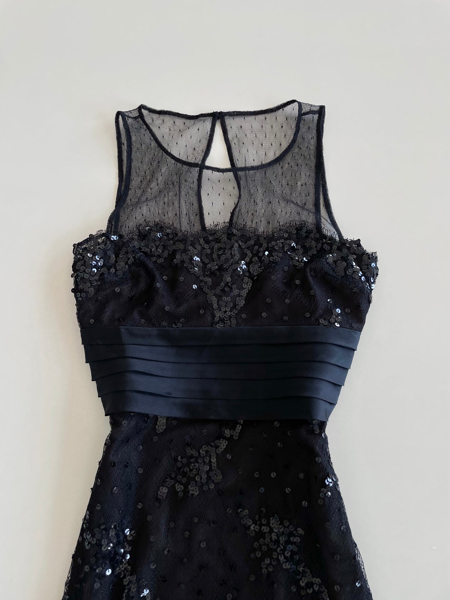 Bcbg Maxazria Sequin Vintage Dress-Bust 32