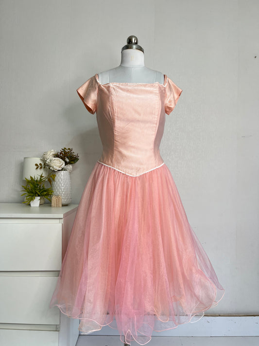 VERA MONT DRESS - BUST 32