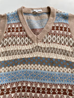 Load image into Gallery viewer, Soft Sweater Vest - Bust 44 to 48
