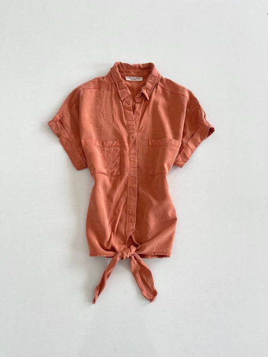 Circle Of Trust Shirt-Bust 38