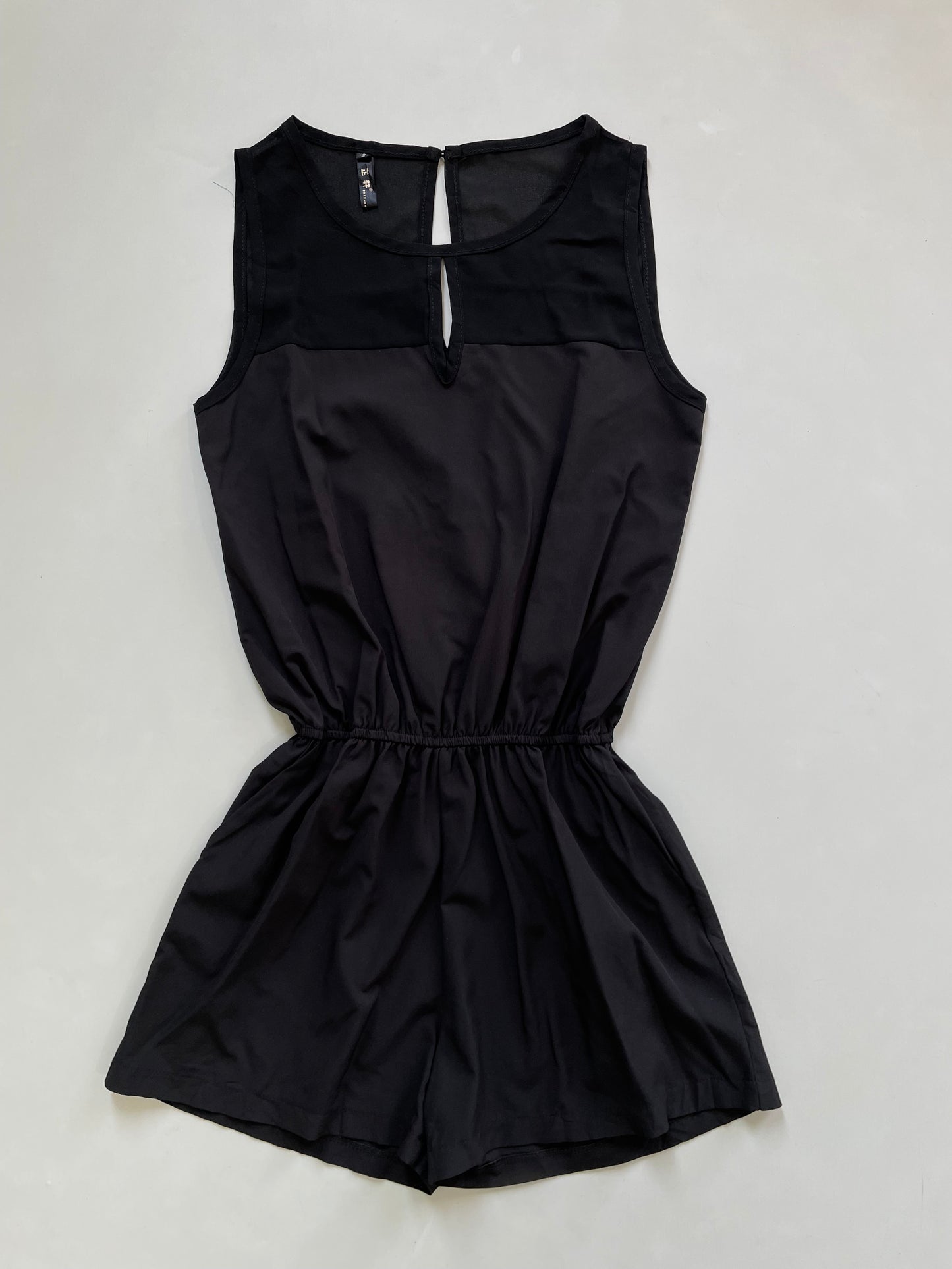 Romper-Bust 34