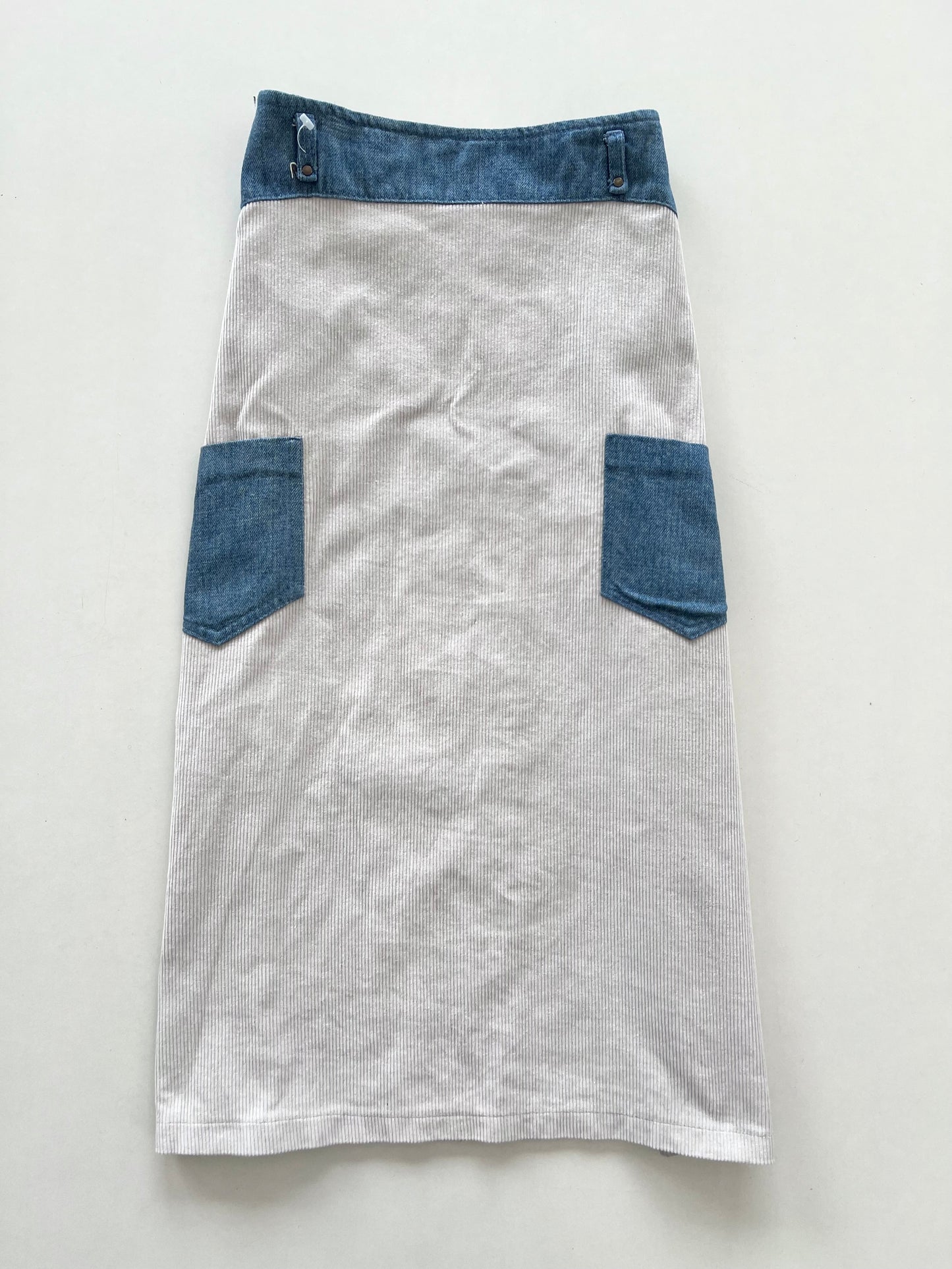 Makarena Corduroy Skirt-Waist 34