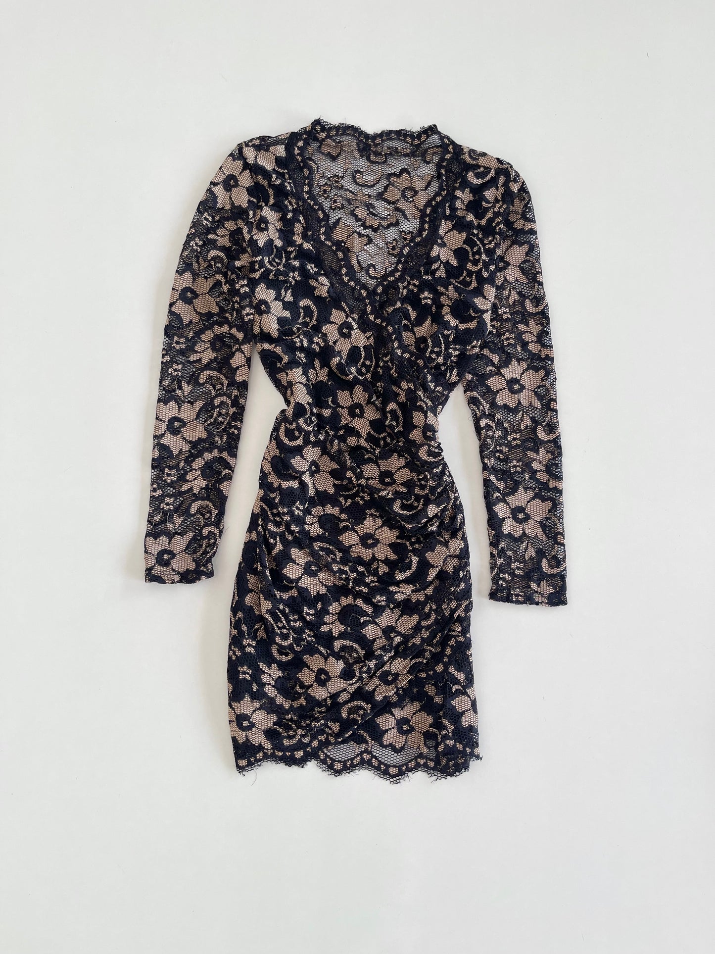 Vintage Lace Dress-Bust 32 to 34