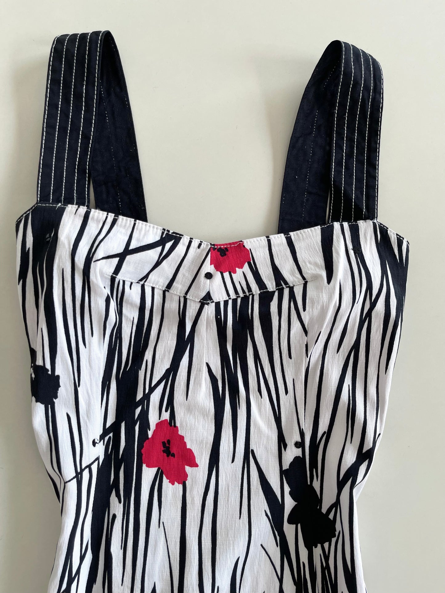 Superior Vintage Dress-Bust 34