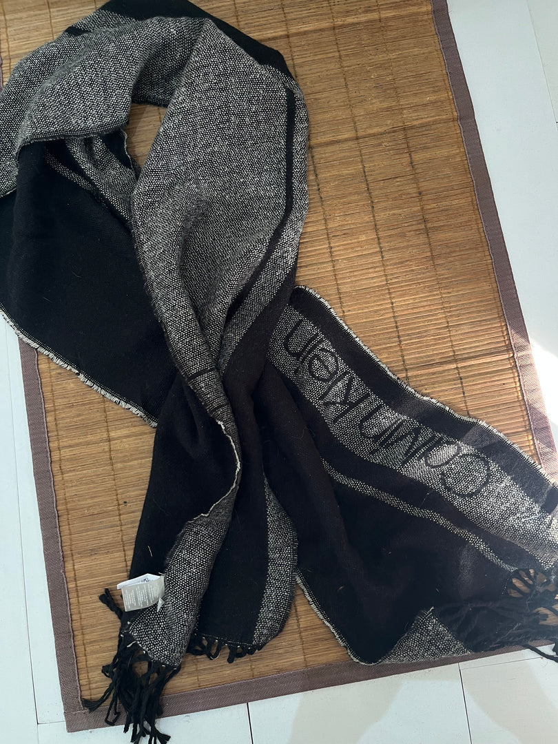 Calvin Klein Muffler