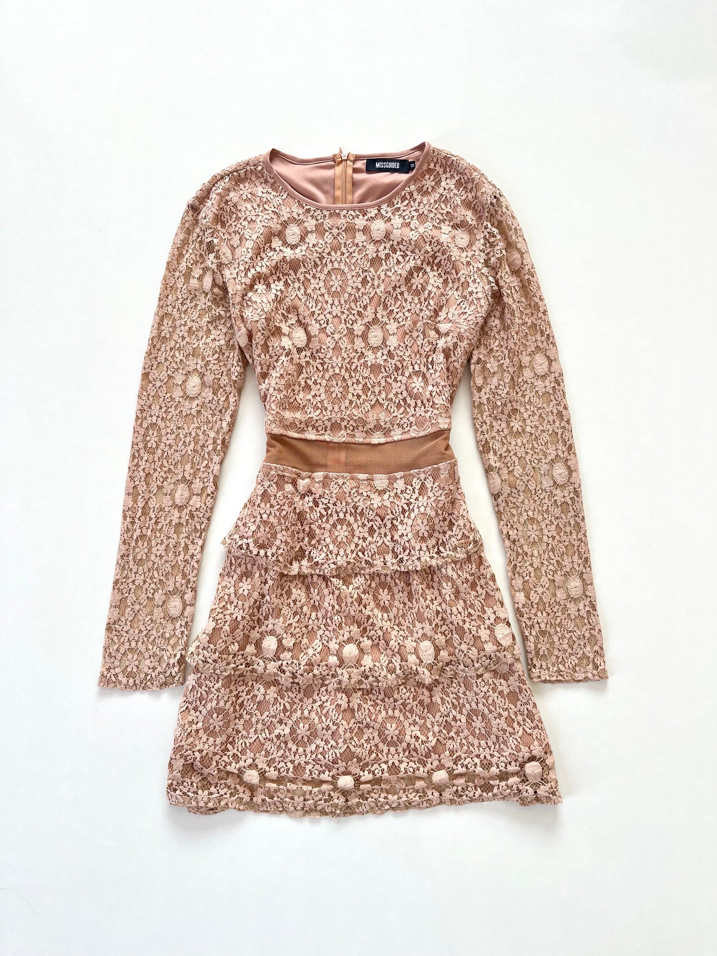 Missguided Dress-Bust 38