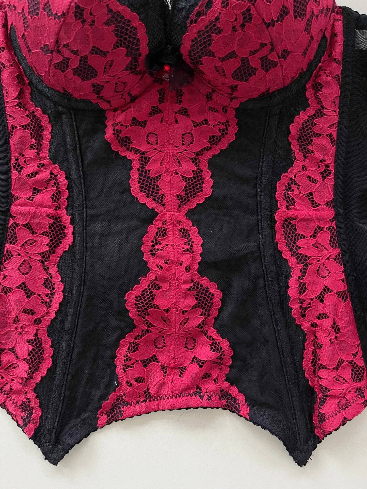 Dainty Lace Corset-Bust 30 to 32