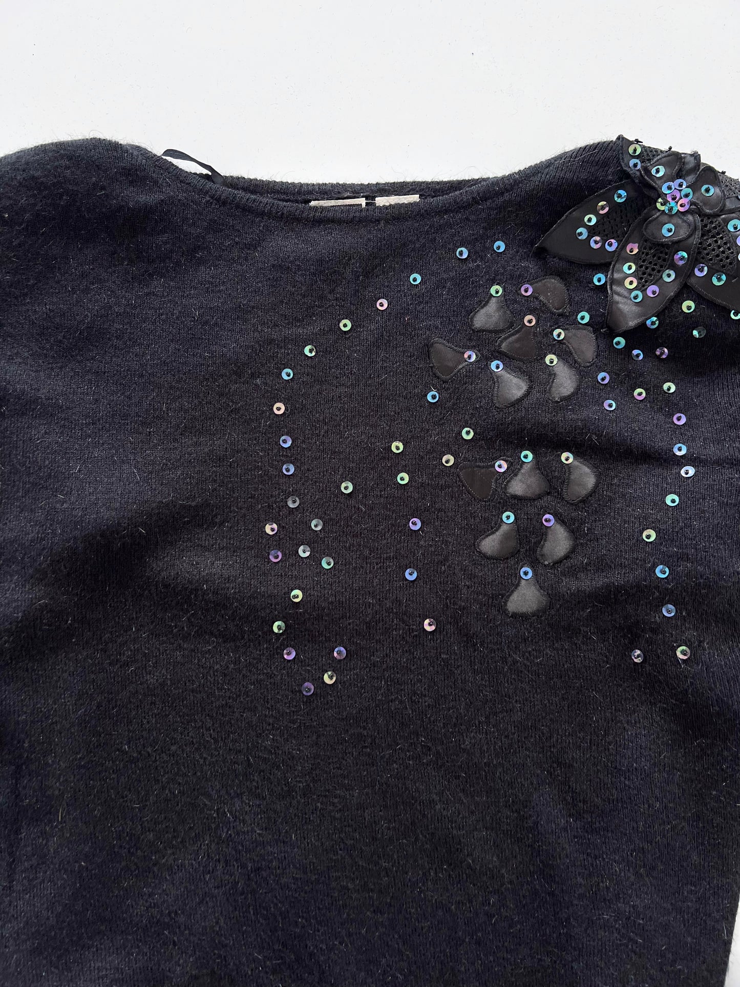 Nan Sport Embroidered Sweater-Bust 48