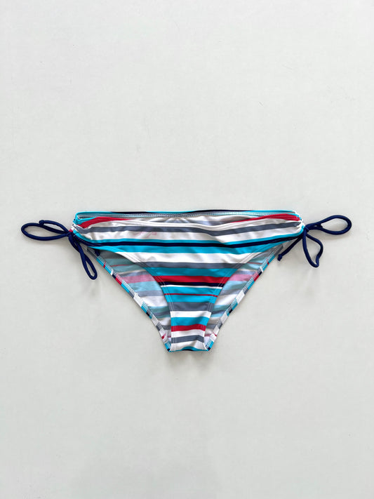 Bikini Set Bust-36 to 38 Waist-38 to 40