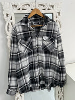 Load image into Gallery viewer, Super Thick Shacket-Chest 46
