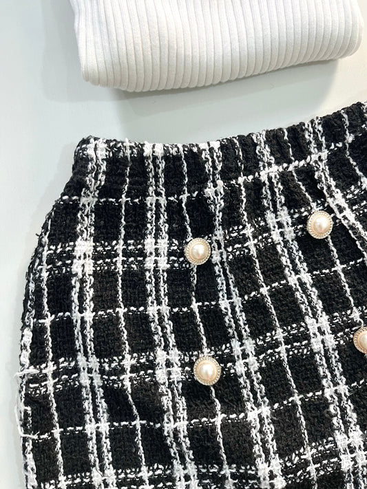 Tweed Skirt-Waist 22 to 24