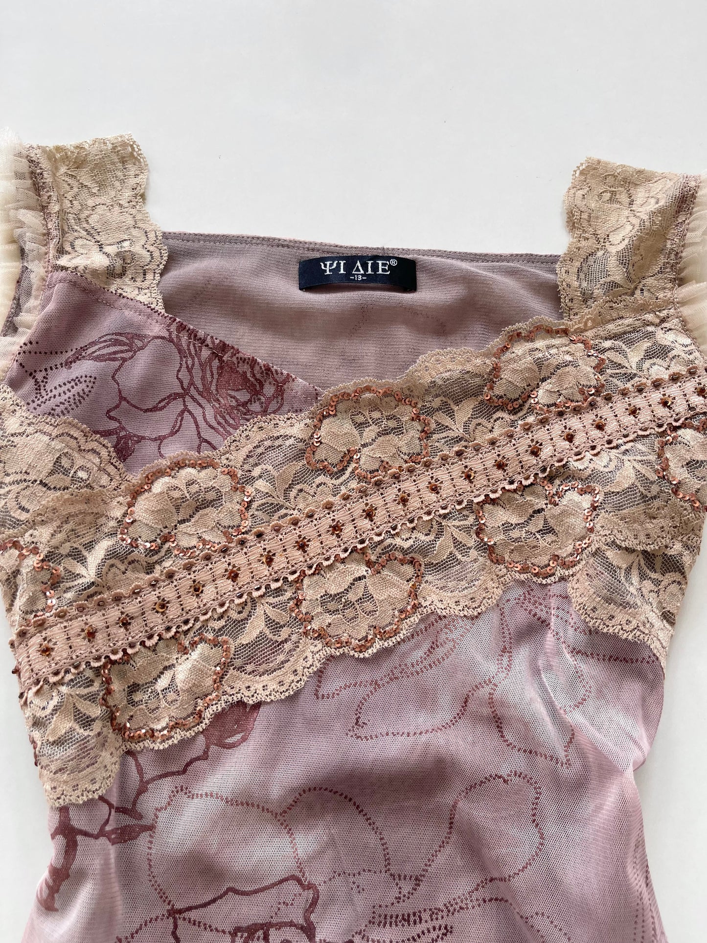 Vintage Lace Top-Bust 38 to 40