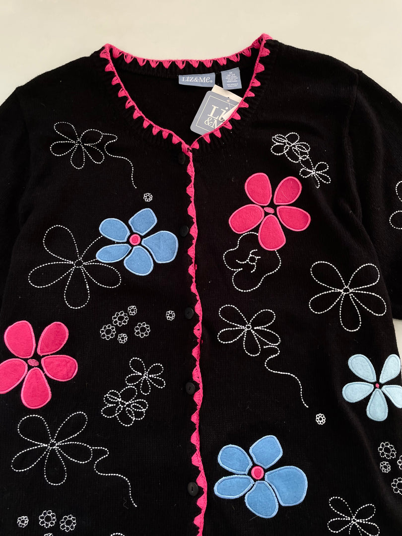 New Tagged Liz & Me Embroidered Sweater Vest-Bust 50