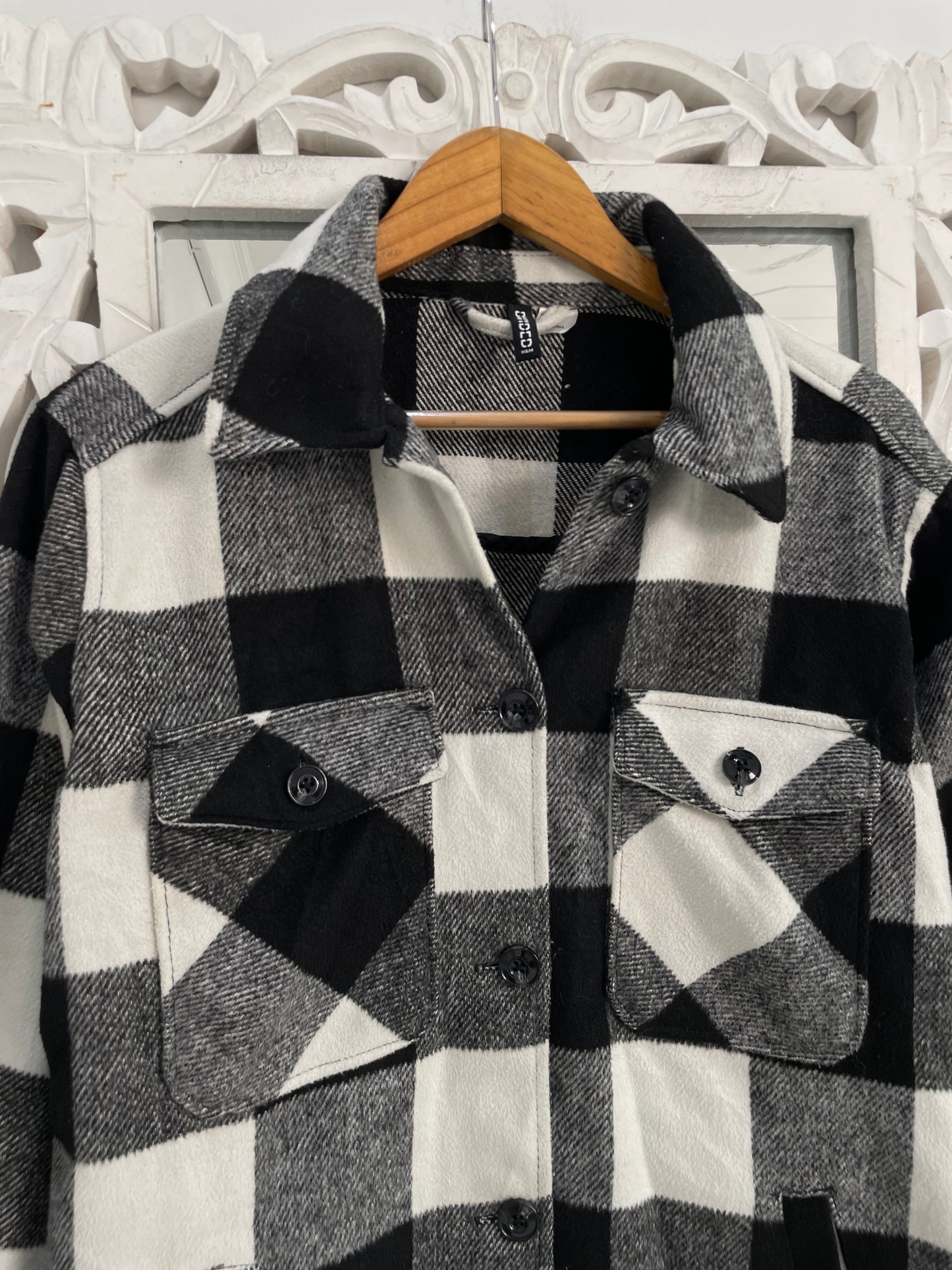 H&M Super Thick Shacket-Chest 46