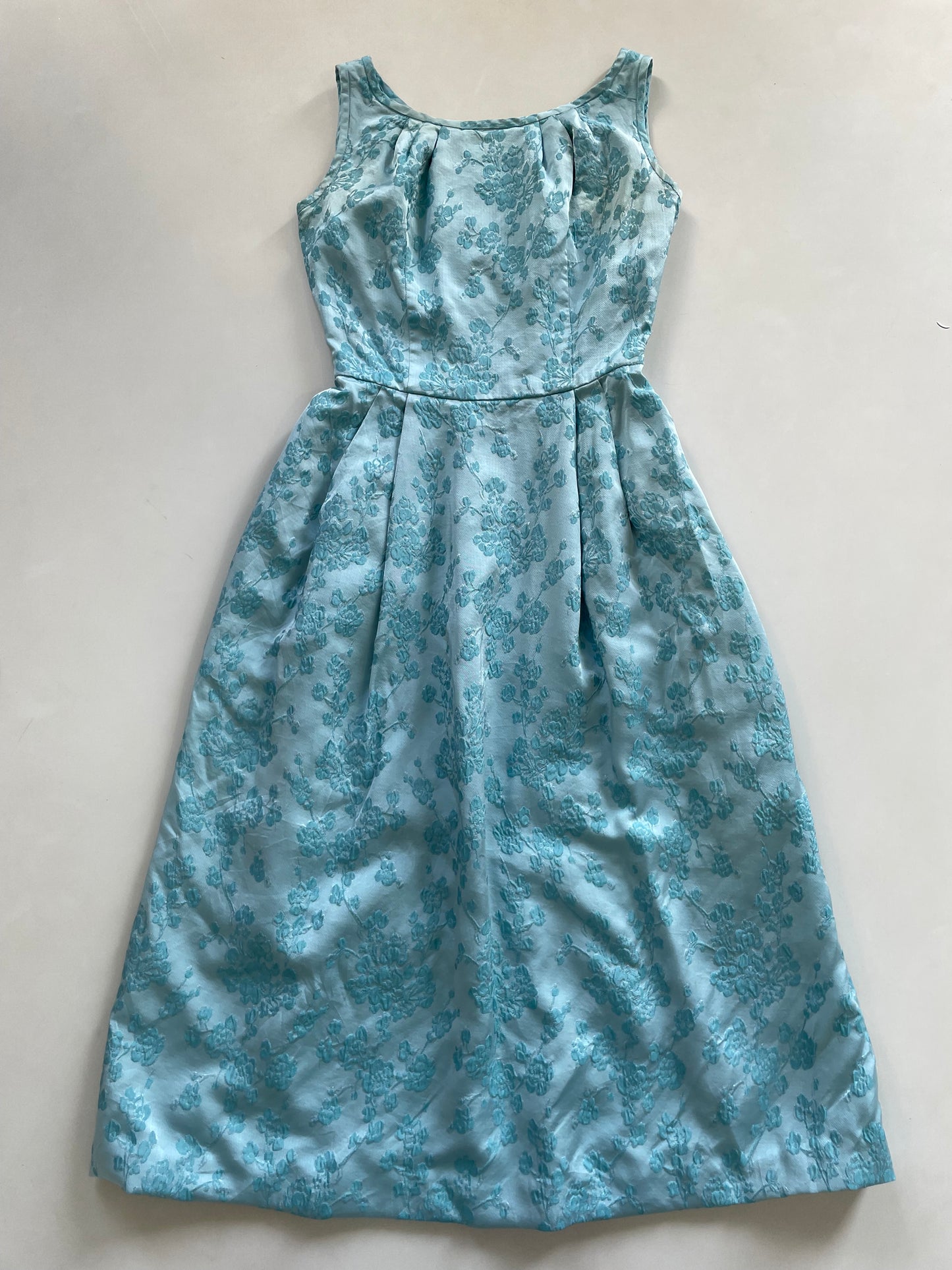 Jacquard Dress-Bust 32