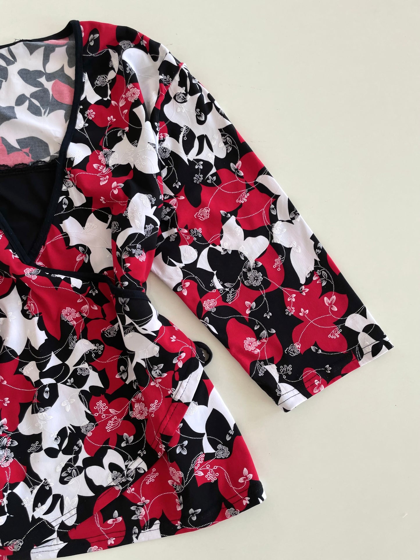 Vintage Top-Bust 42 to 46