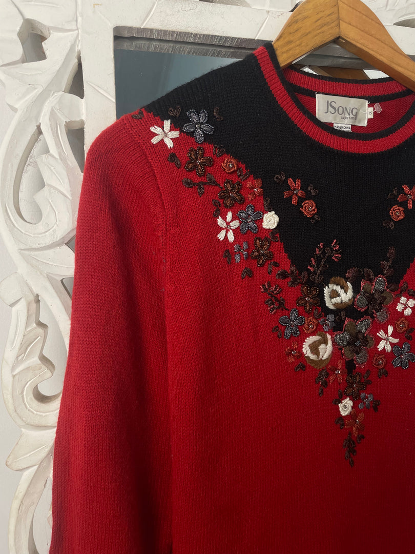 JSong Embroidered Sweater-Bust 34