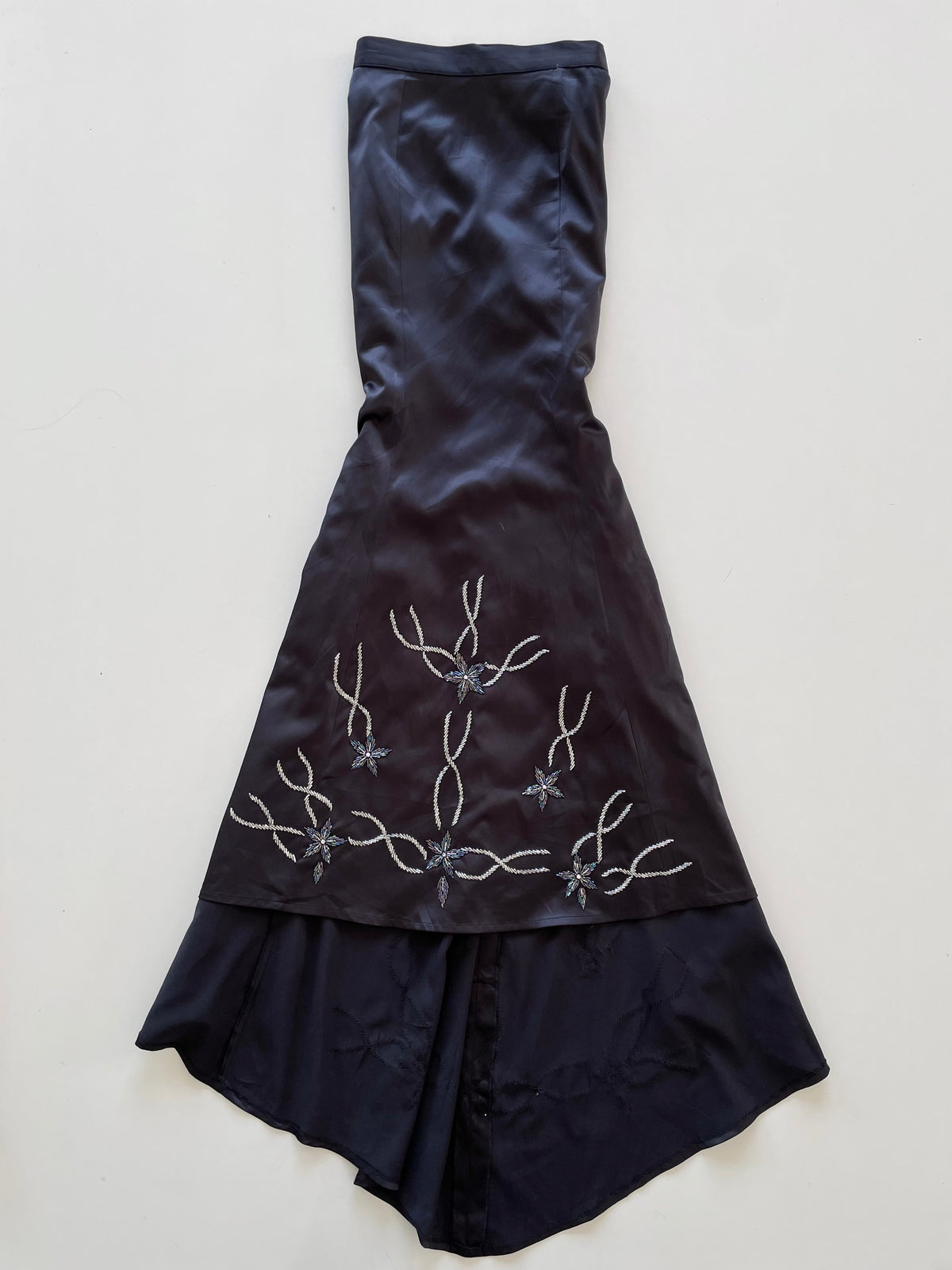 Hand Embroidered Vintage Skirt-Waist 28