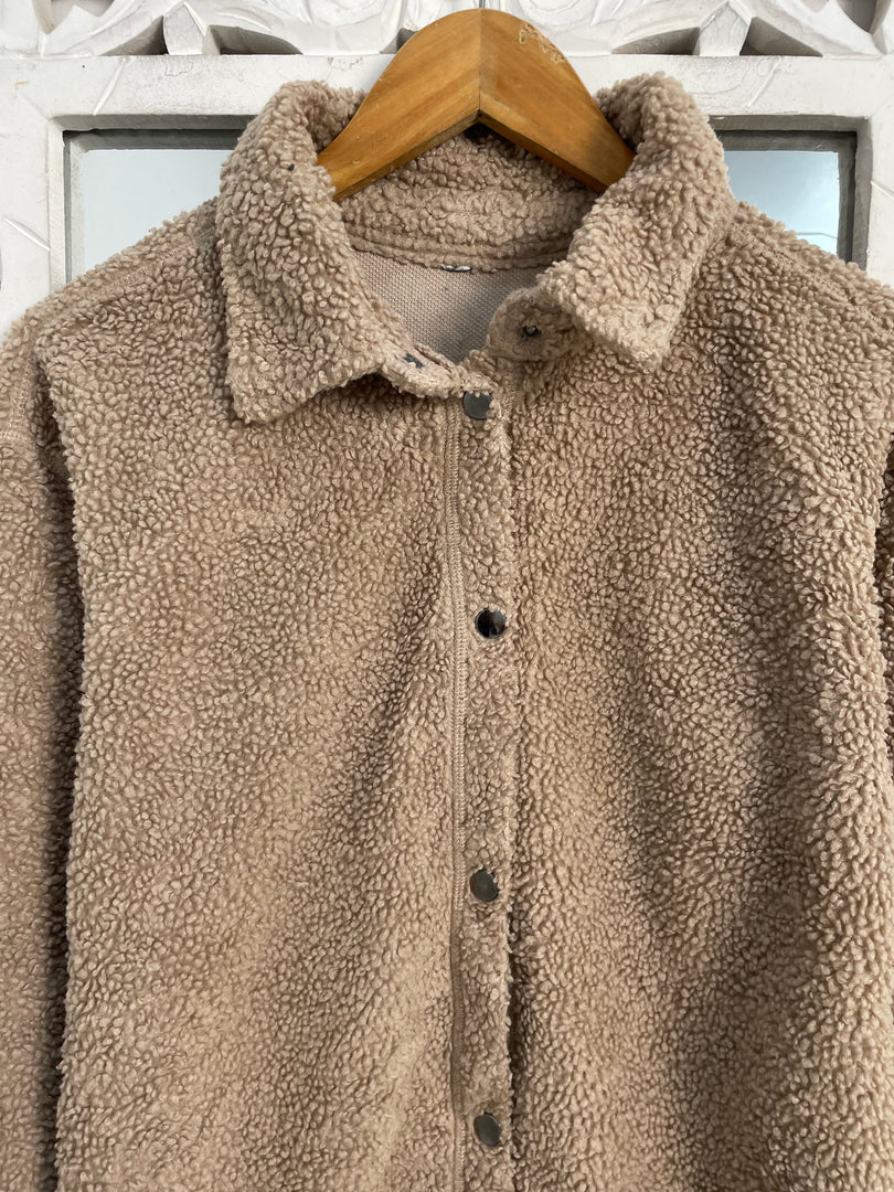 Super Thick Shacket-Chest 38