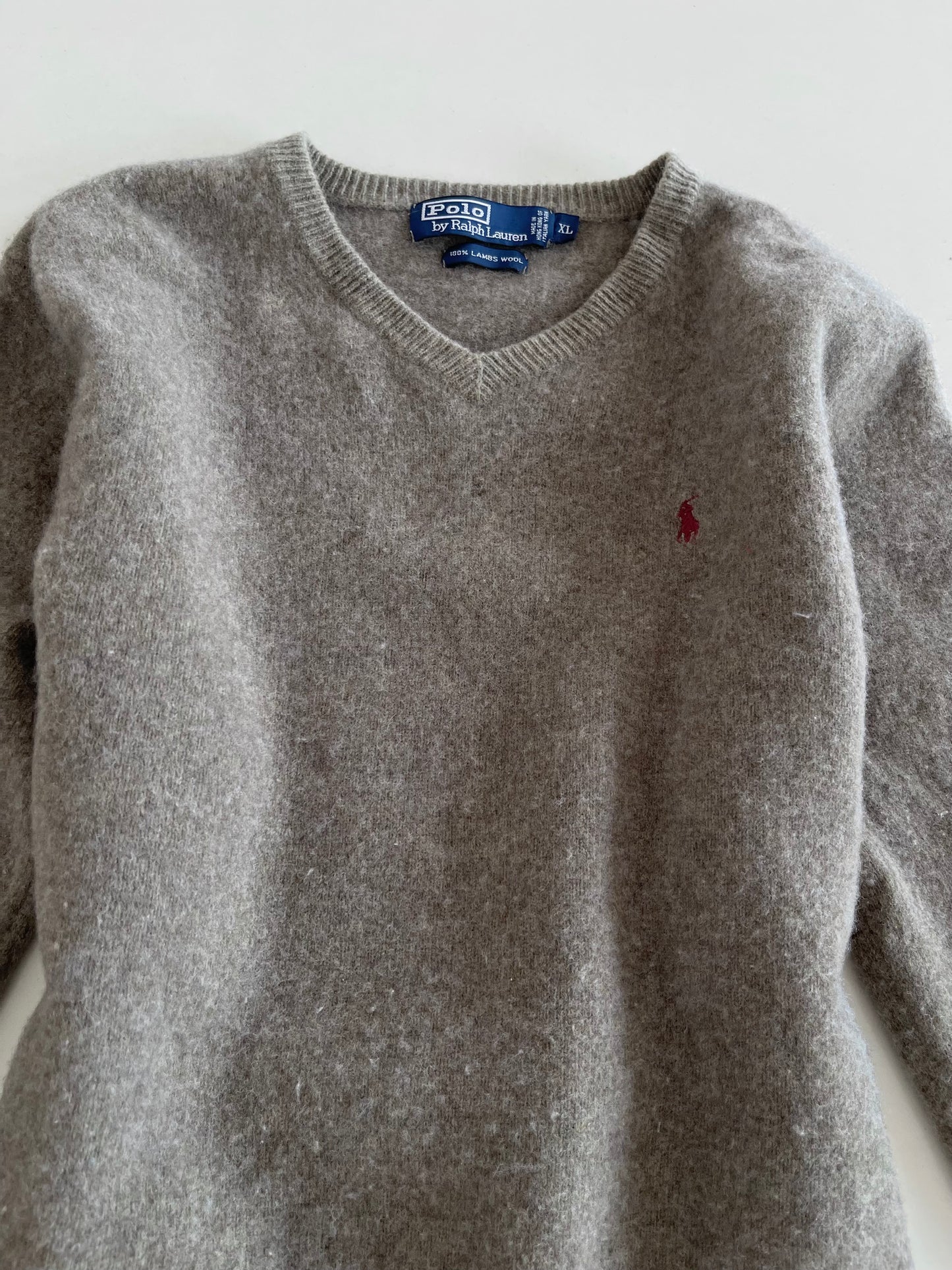 Ralph Lauren 100% Lambs Wool Vintage Sweater-Bust 42 to 44