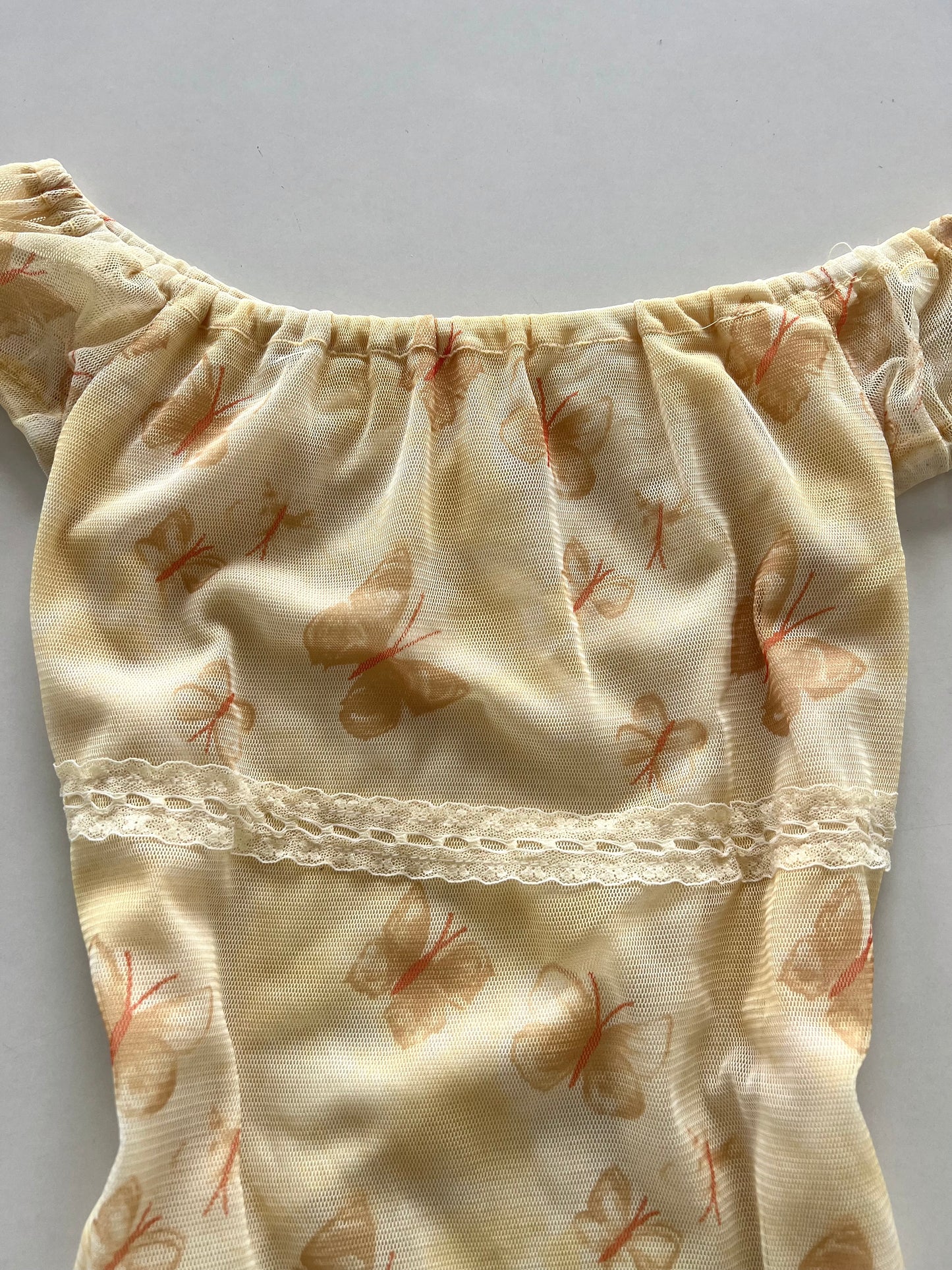 Y2k Lace Top-Bust 32 to 34