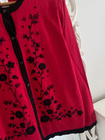 Load image into Gallery viewer, Serengeti Embroidered Vintage Sweater-Bust 40