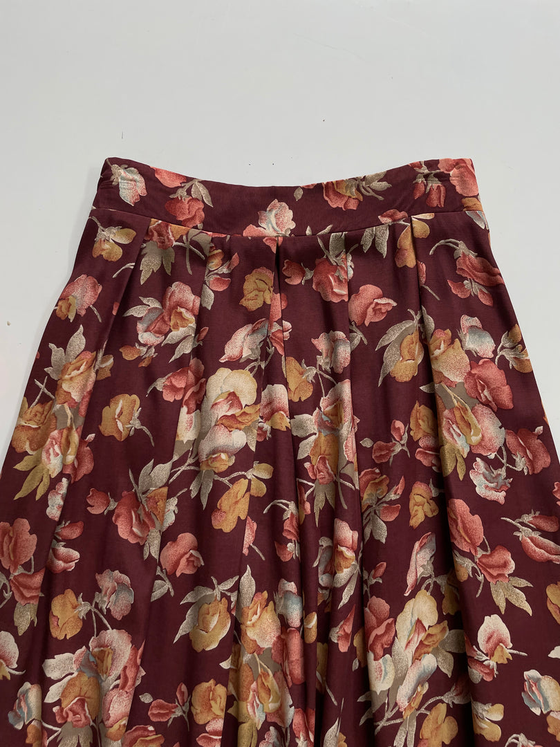 FLORAL VINTAGE SKIRT - WAIST 36 TO 38