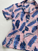 Load image into Gallery viewer, Shirt-Bust 36
