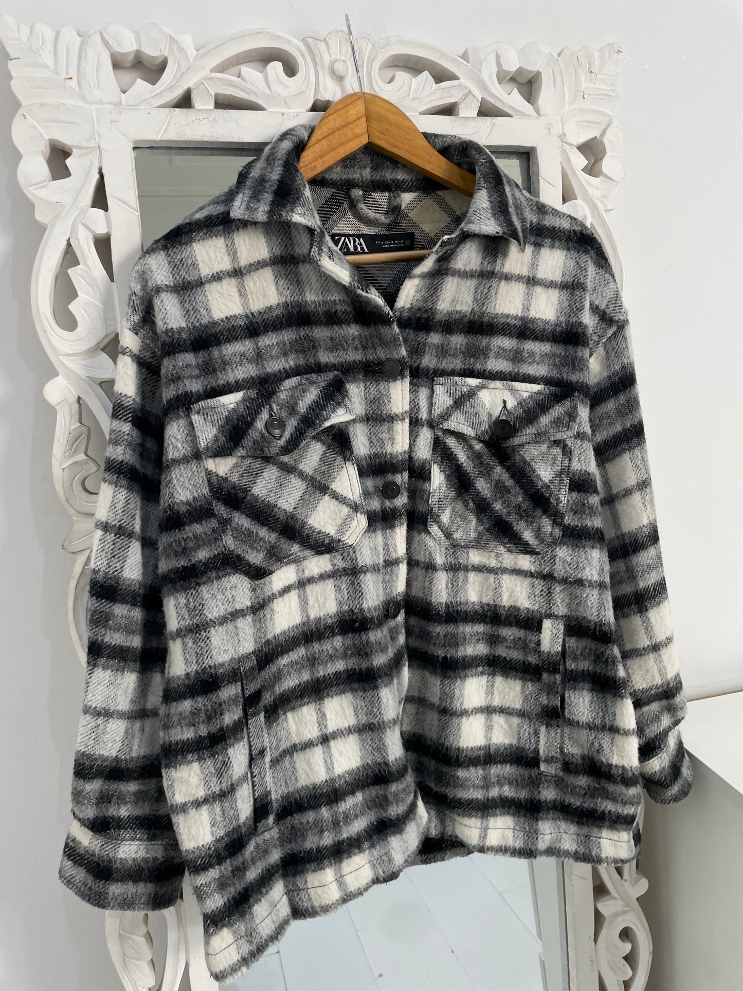 Zara Super Thick Warm Shacket-Chest 48 (S)