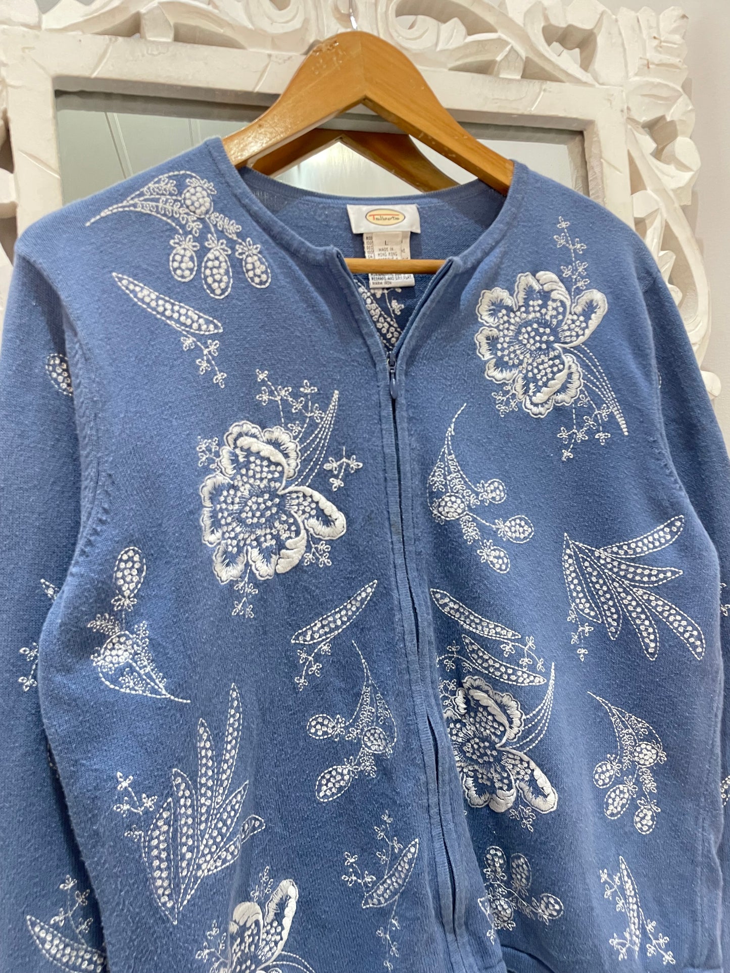 Talbots Embroidered Vintage Sweater-Bust 42