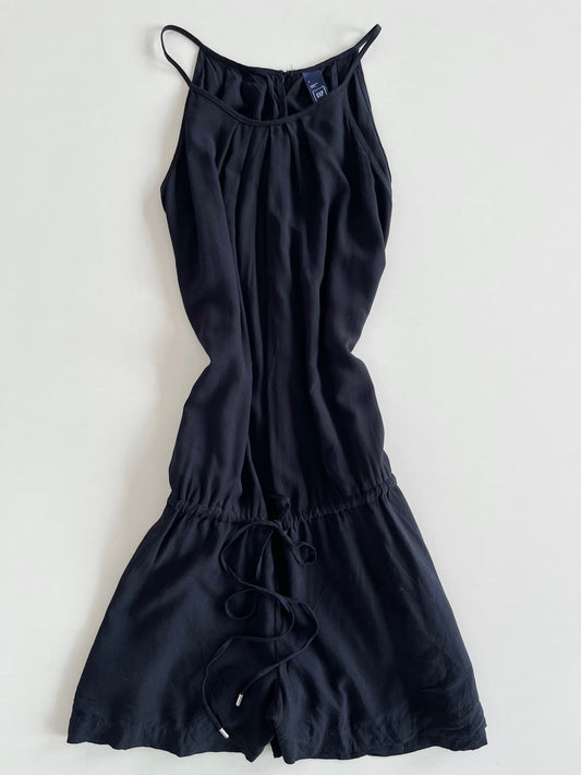 Gap Romper-Bust 40