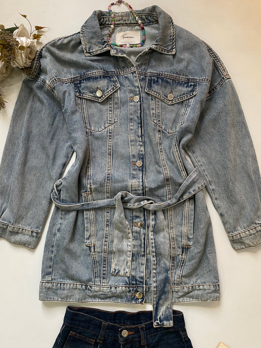 Stradivarius Denimwear-Chest 38