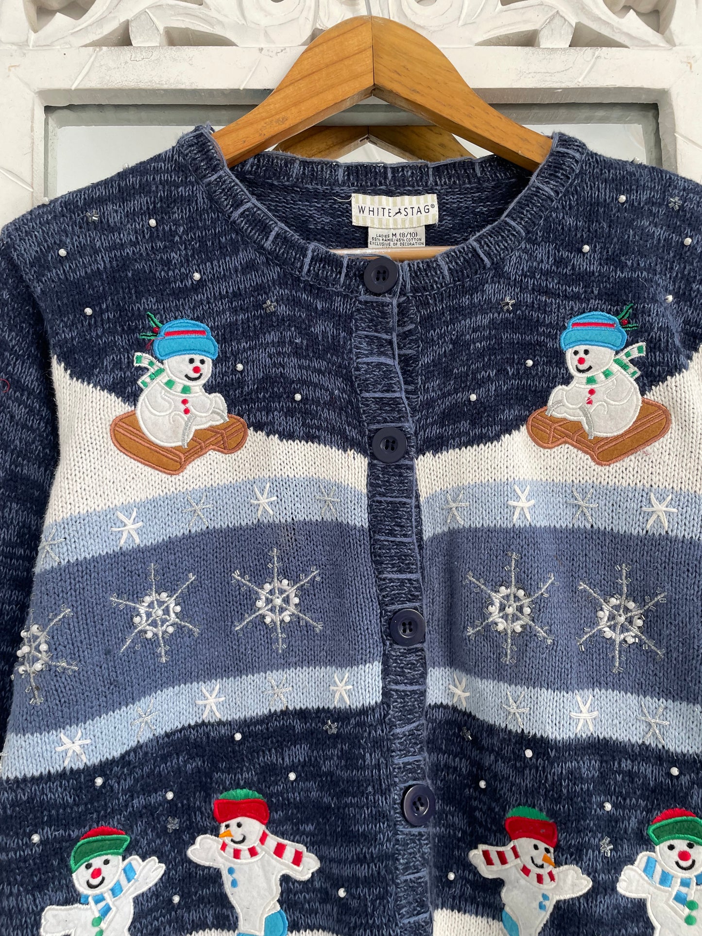 White Stag Embroidered Christmas Sweater-Bust 40