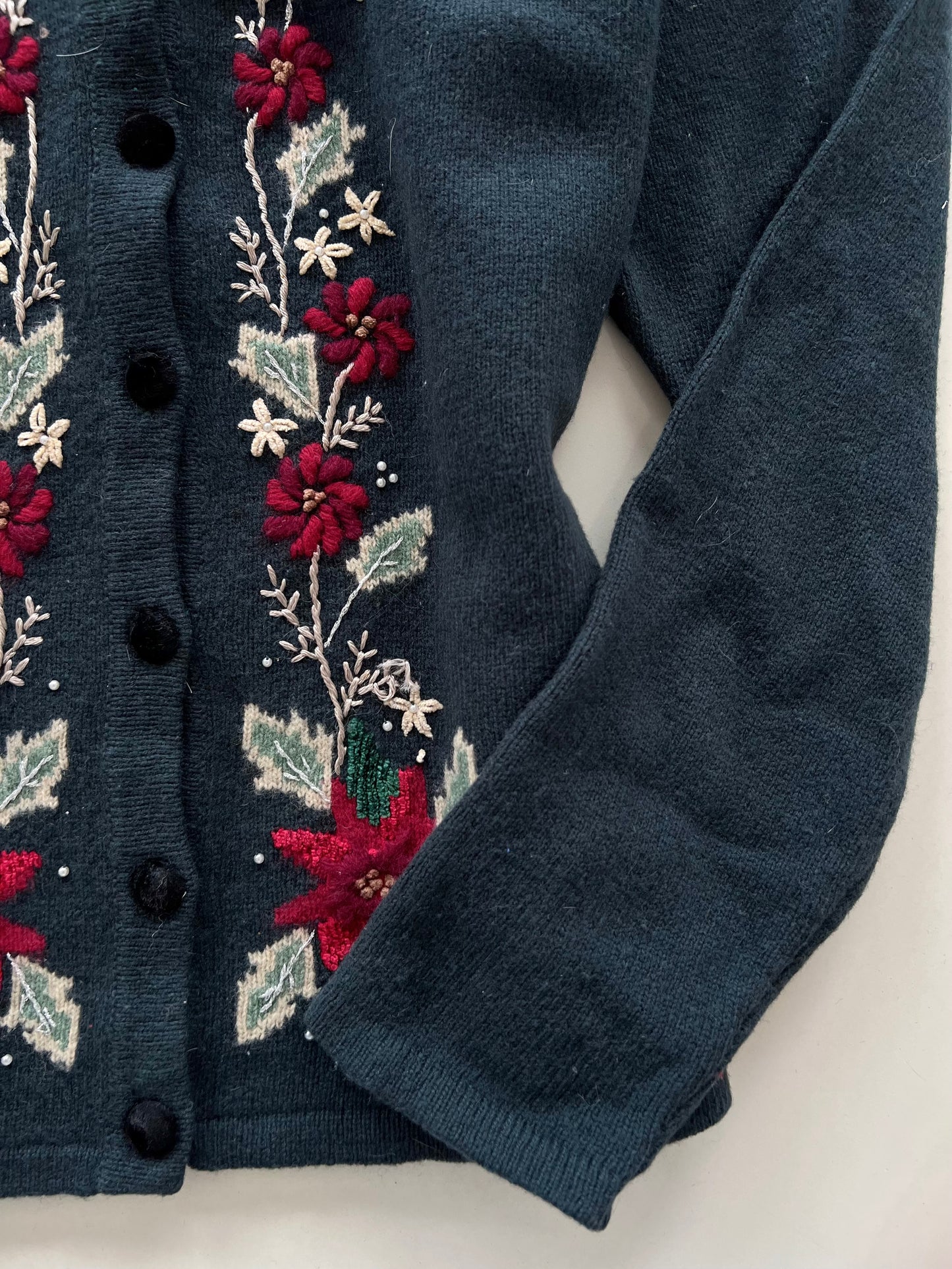 Talbots 88% Lambswool Vintage Embroidered Sweater-Bust 42