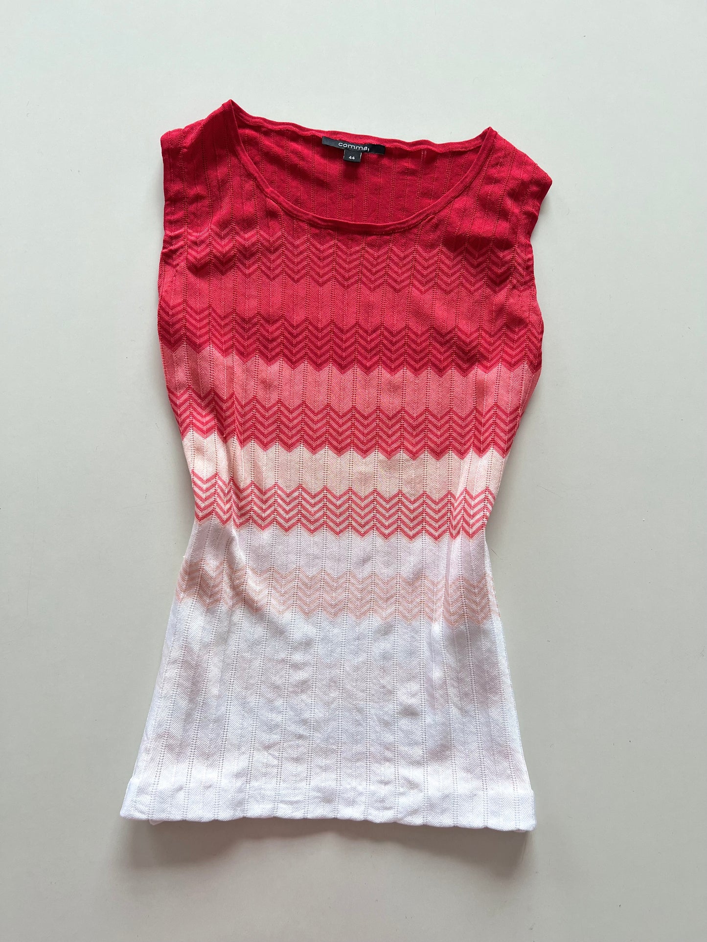 Comma Vintage Top-Bust 38 to 40