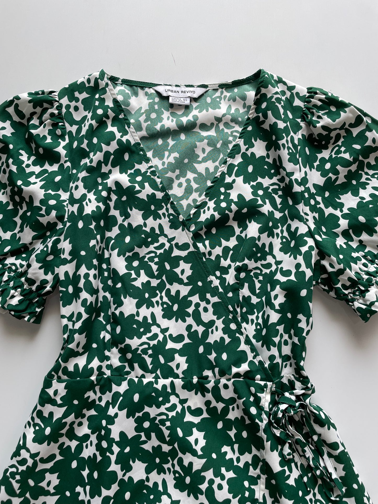 Urban Revivo Dress-Bust 30 to 32
