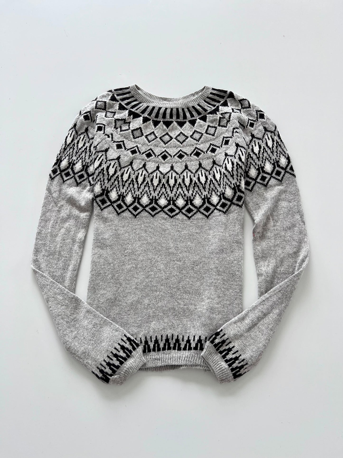 Label of Graded Goods Embroidered Sweater-Bust 34